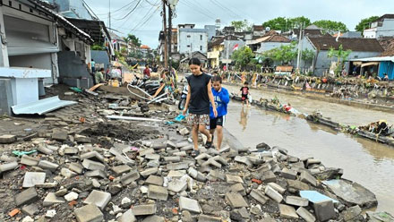 ampak banjir di denpasar