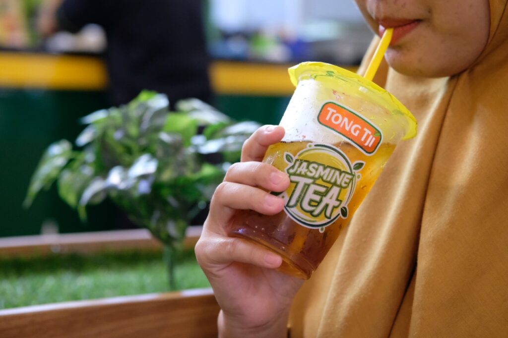 Paket Usaha Teh Tong Tji 2025: Peluang Bisnis Minuman Teh Modal Kecil Untung Besar