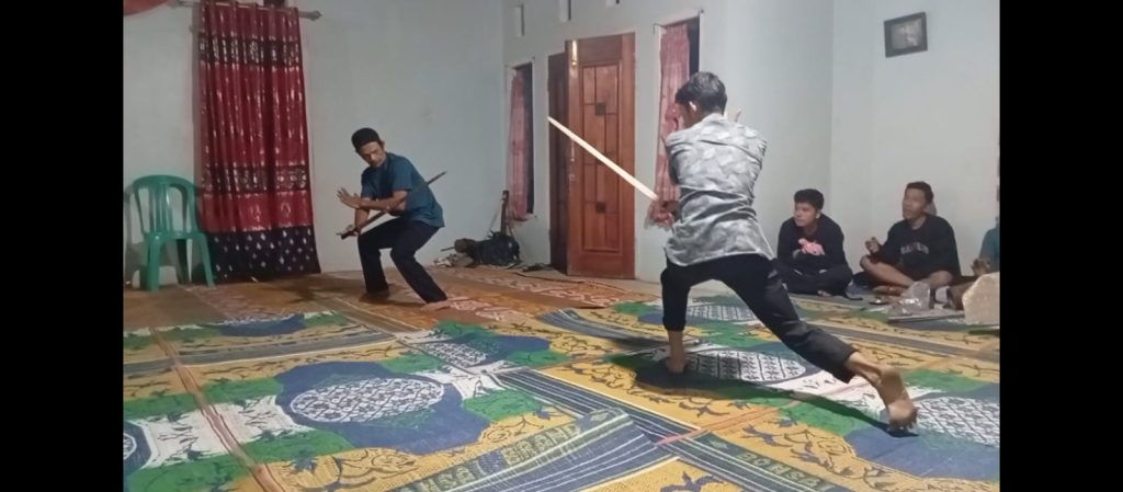 Silat Tradisional Sungai Penuh: Warisan Hulubaleang Talang Lindung , Sungai Penuh yang Menjaga Identitas dan Kebanggaan Daerah